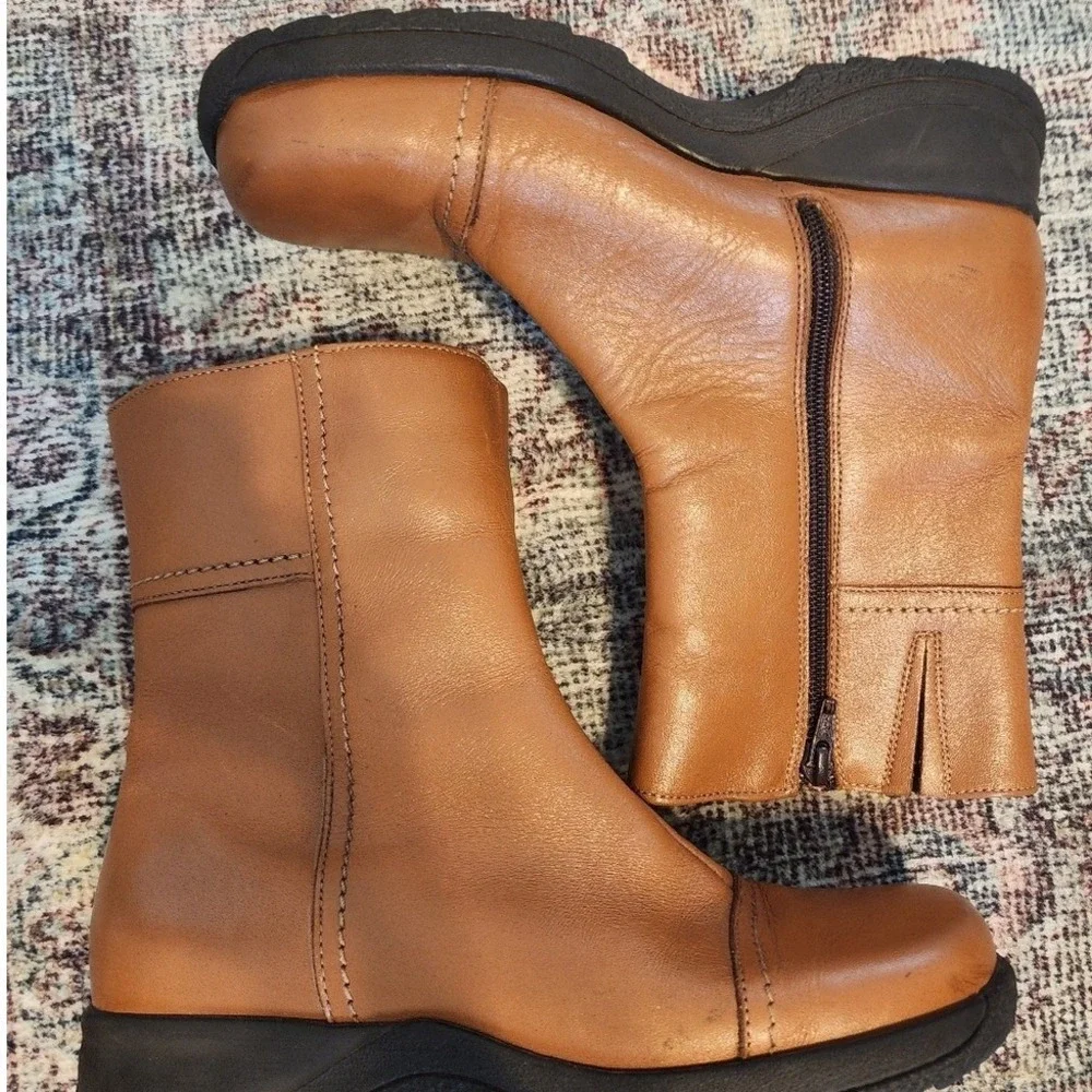 VTG La Canadienne Leather Square Toe Boots. Gritty Boho indiesleaze Fall winter